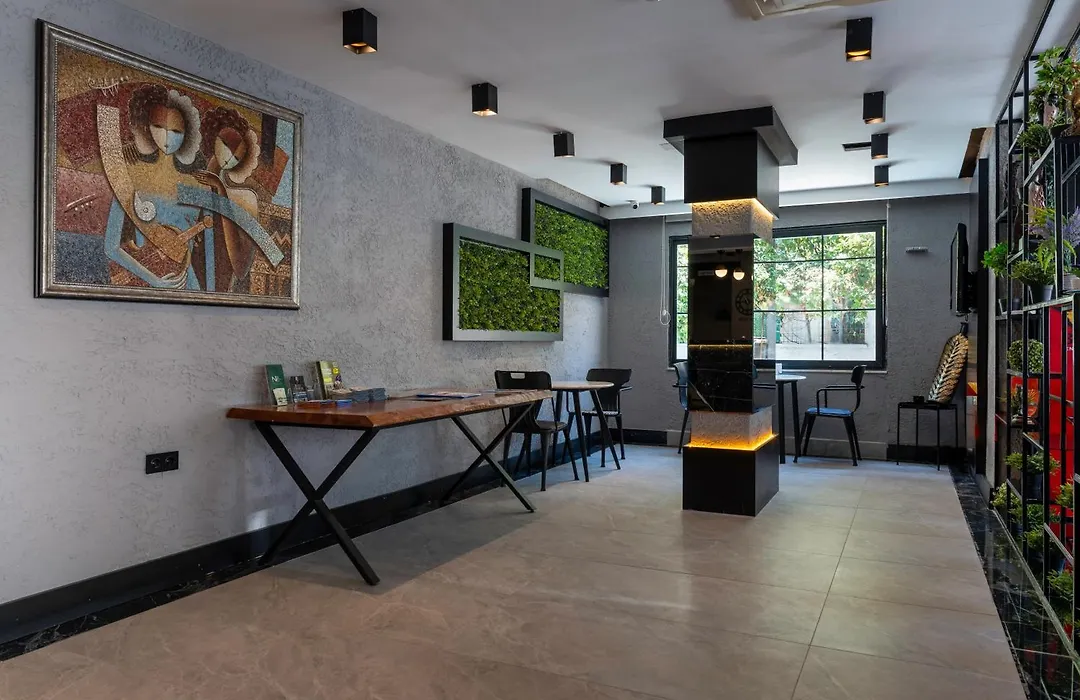 Mielo Lara Hotel-1