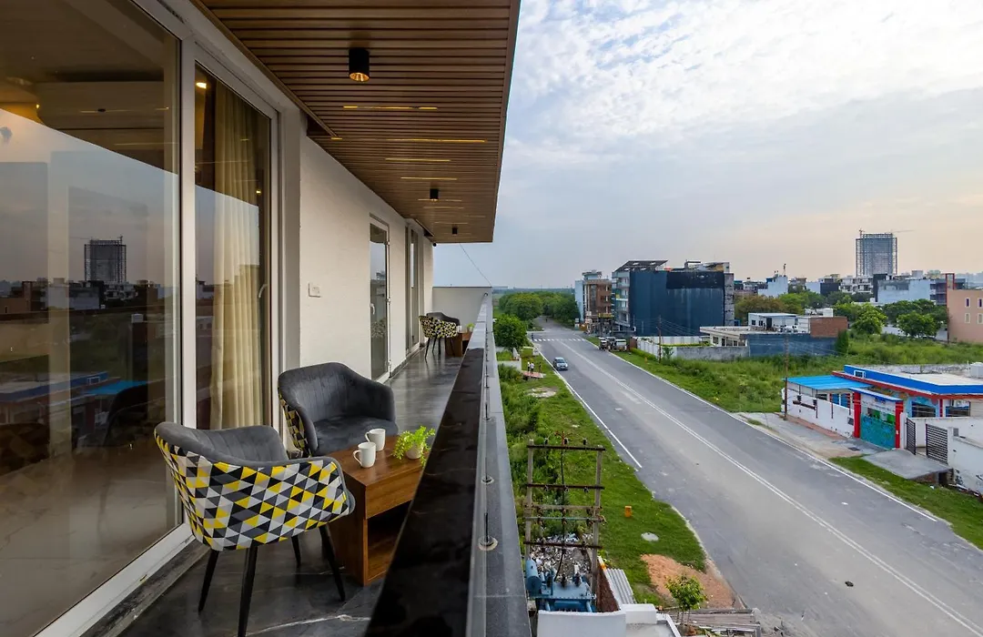 Pk Boutique Hotel Noida Expressway-1