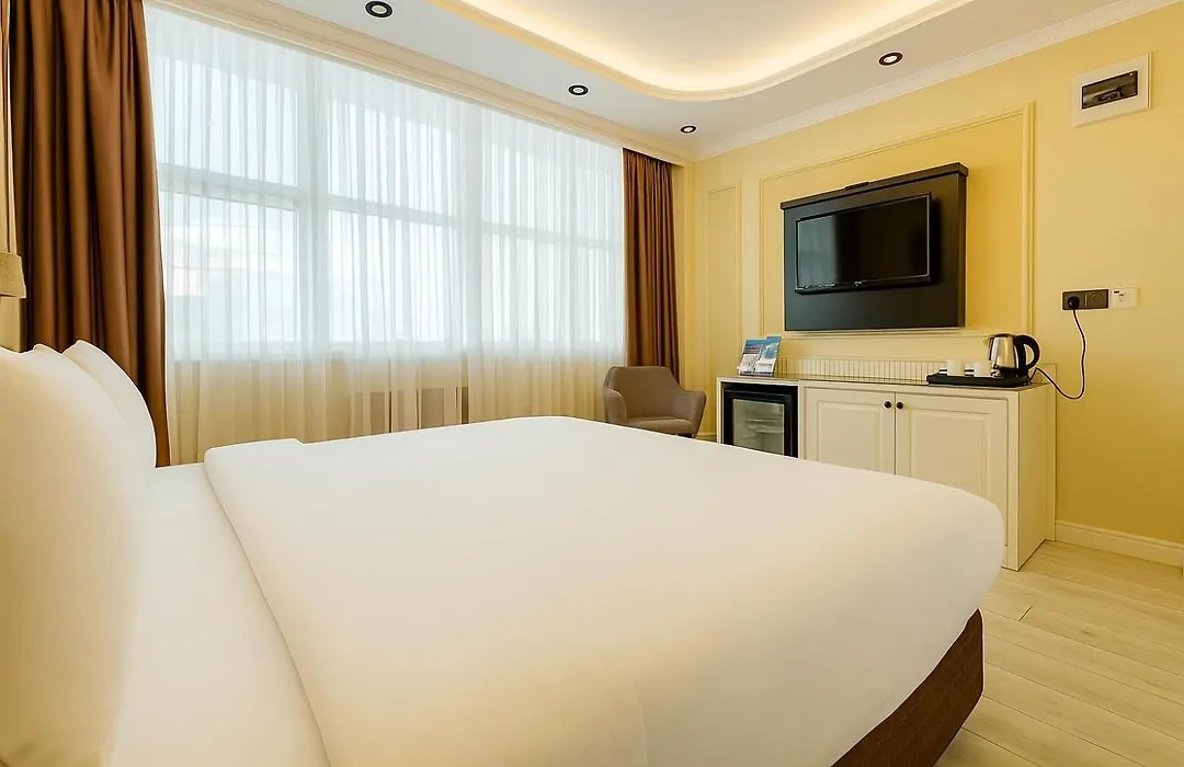 Frt Airport Otel-1