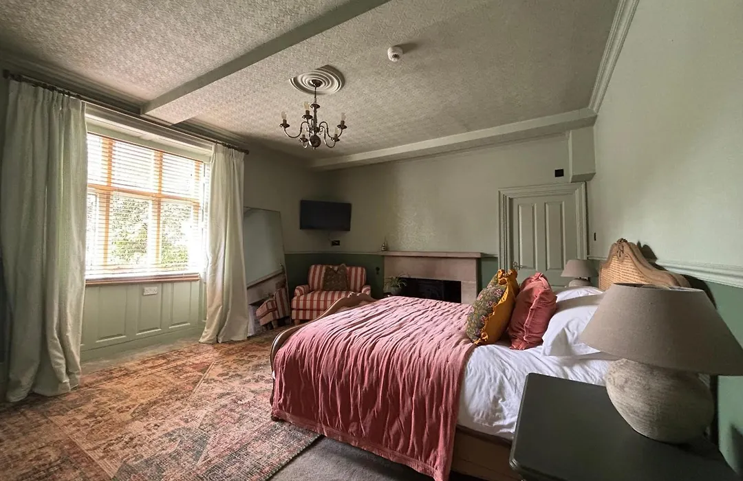 Halford House - Adults Only Guest House-1