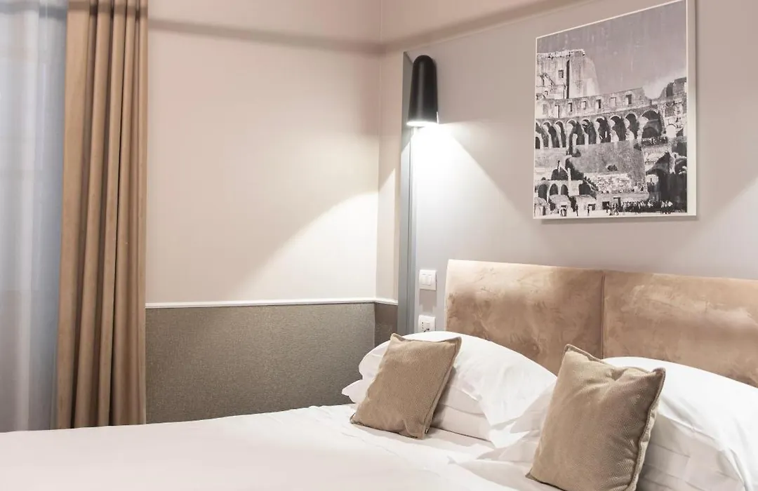 Loly Boutique Hotel Roma-1
