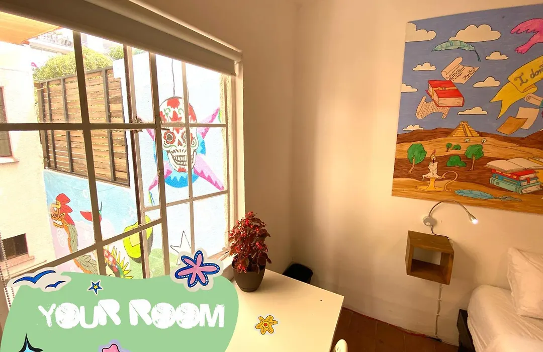 Hostal Casa Fungi-1