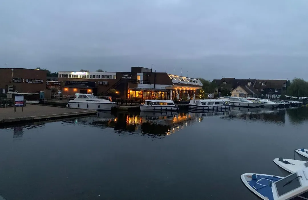 Hotel Wroxham-1