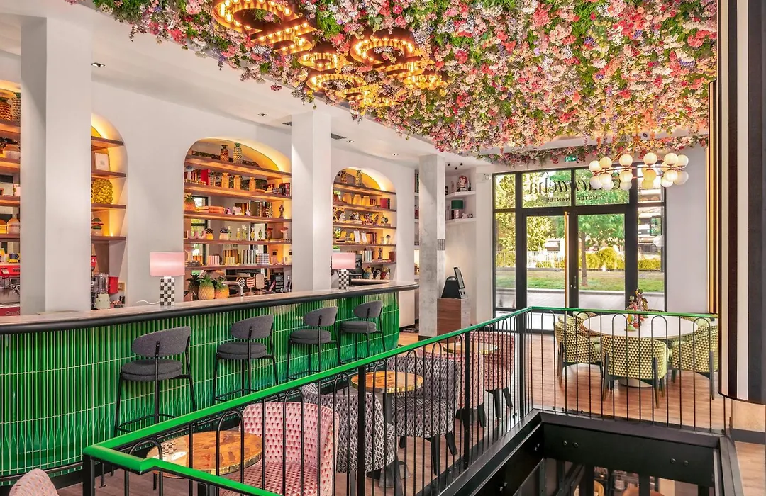 Chachacha Hotel-1