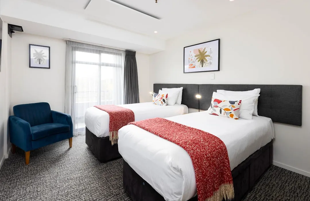 Hotel Give-1