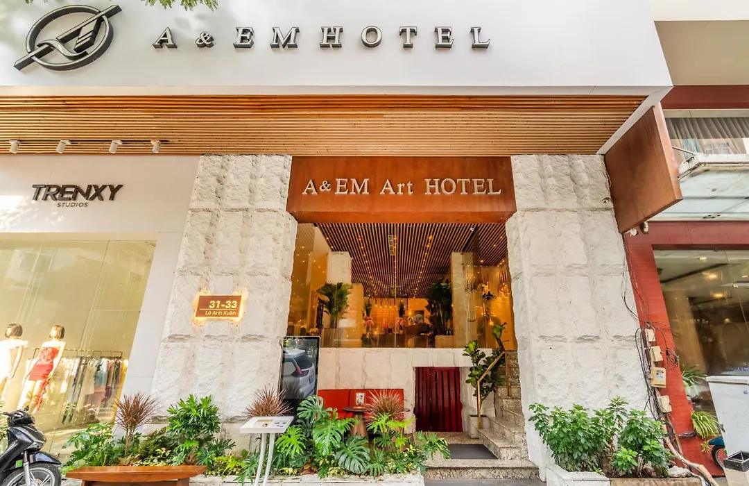 A&Em Art Hotel-1