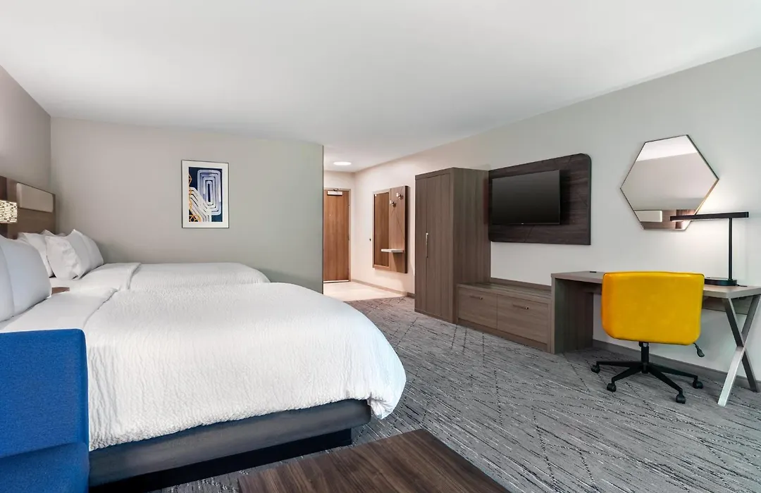 Holiday Inn Express & Suites Pittsfield-Lenox-Berkshires By Ihg-1