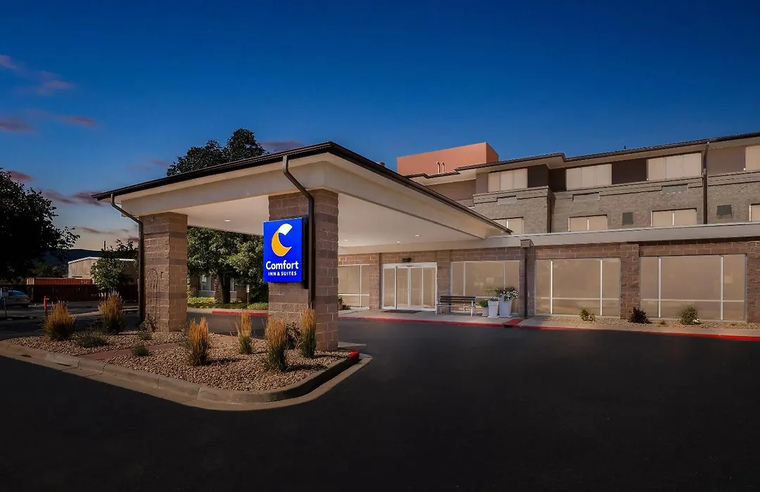 Comfort Inn & Suites Boulder-1