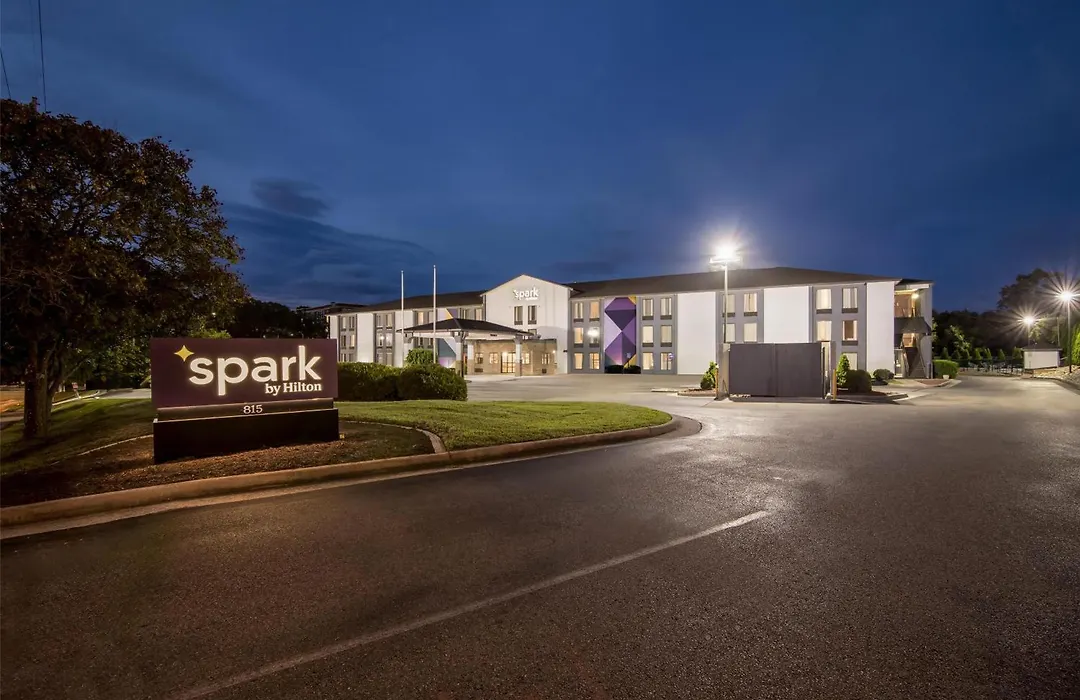 Spark By Hilton Roanoke Civic Center-1