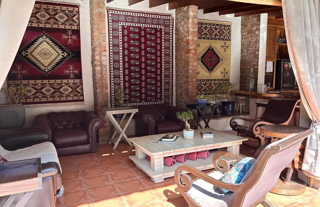 Bohemian Guesthouse - Pretoria-1