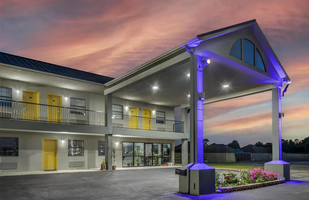 Surestay By Best Western Mcalester (Adults Only)-1
