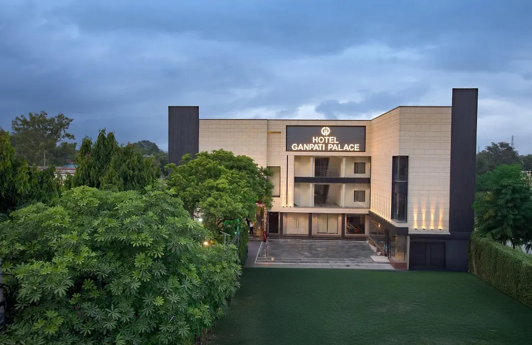 Hotel Ganpati Palace-1