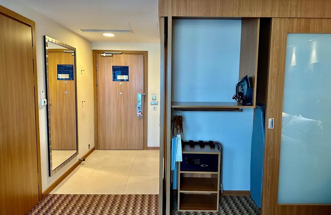 Hampton By Hilton Gdansk Airport-1