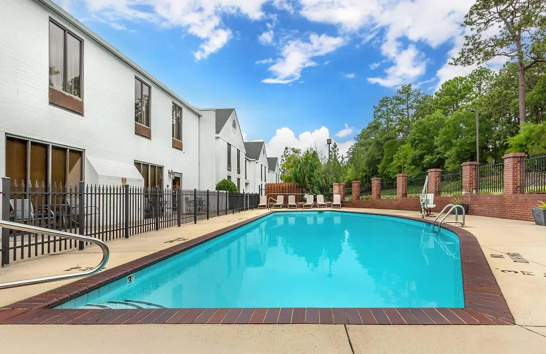 Comfort Inn Pinehurst - Southern Pines-1