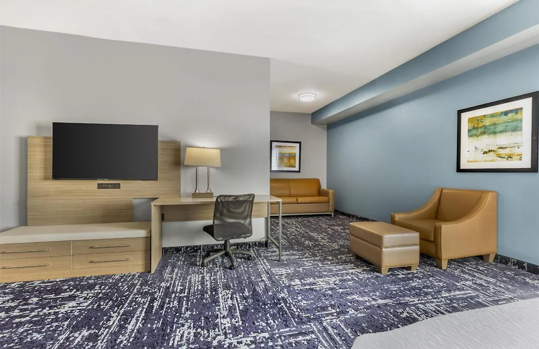 Best Western Plus Fort Worth Forest Hill Inn & Suites-1