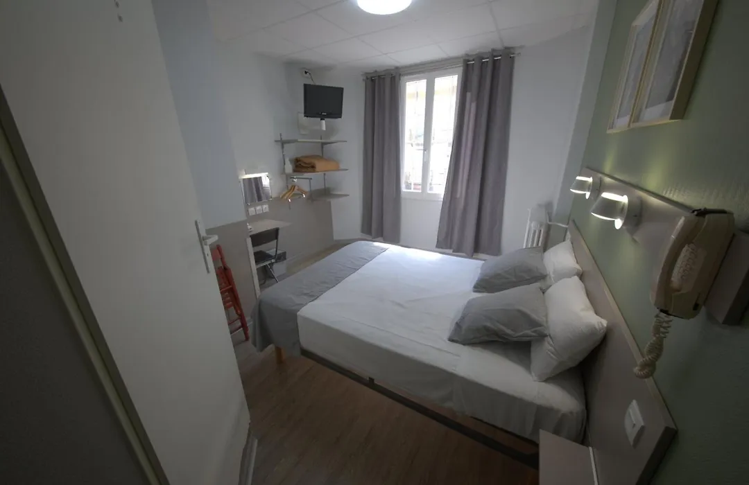 Hotel Lux-1