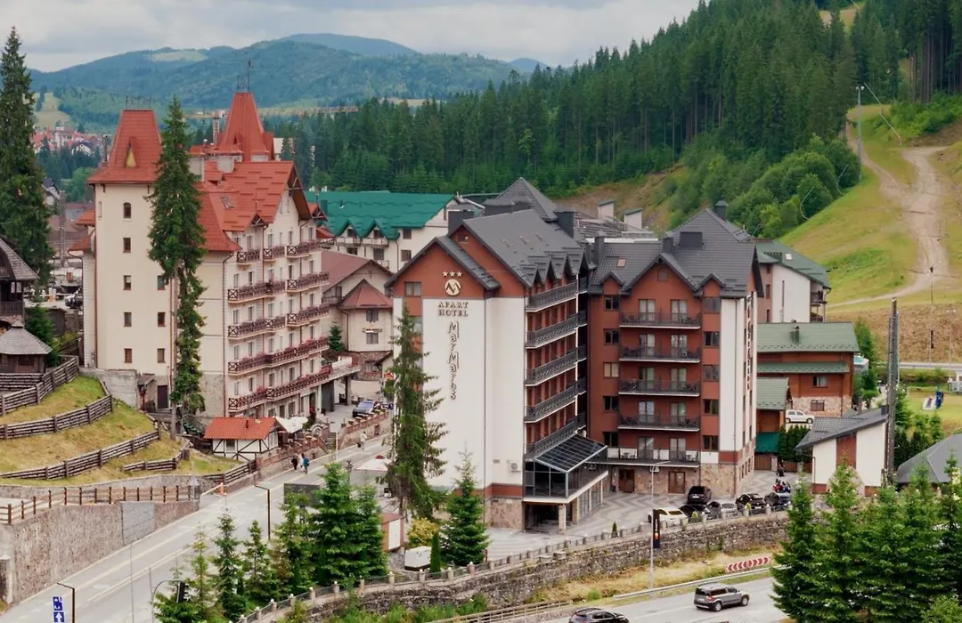Marmaros Apart-Hotel & Spa-1