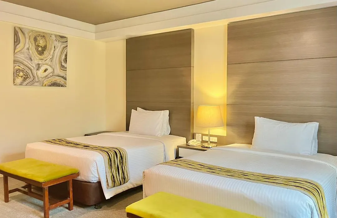 88 Courtyard Hotel-1