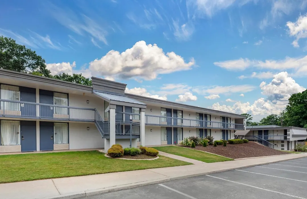 Clarion Pointe Morrow - Atlanta South-1