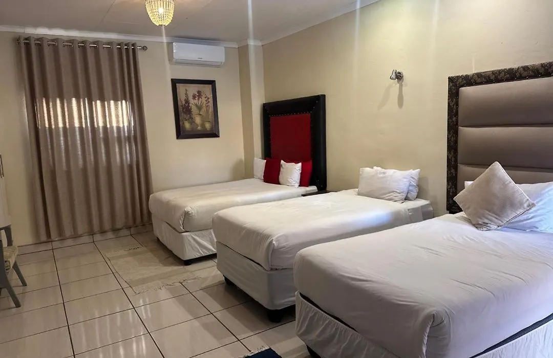 Zamambongi Guest Houses & Spa-1
