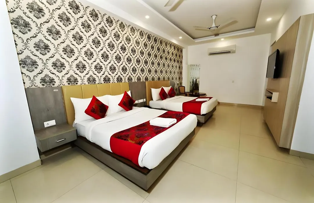 Hotel Almati Inn - Near Delhi Airport-1