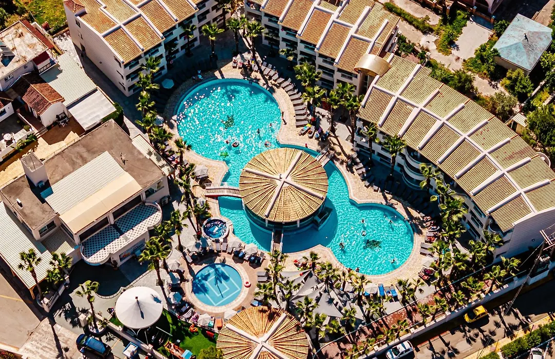 Caretta Beach Resort & Waterpark-1