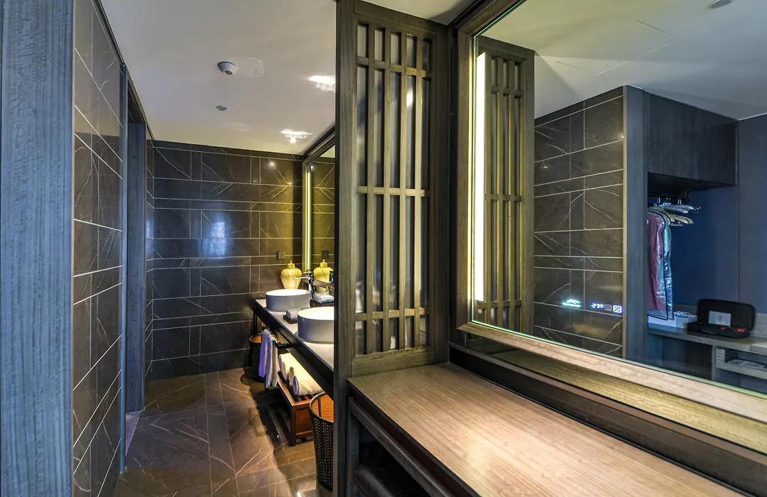Elegant Hotel Guangzhou Zhujiang New Town Canton Tower-1