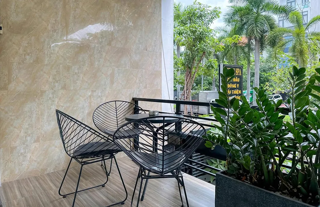 Eva Adam Hotel-1
