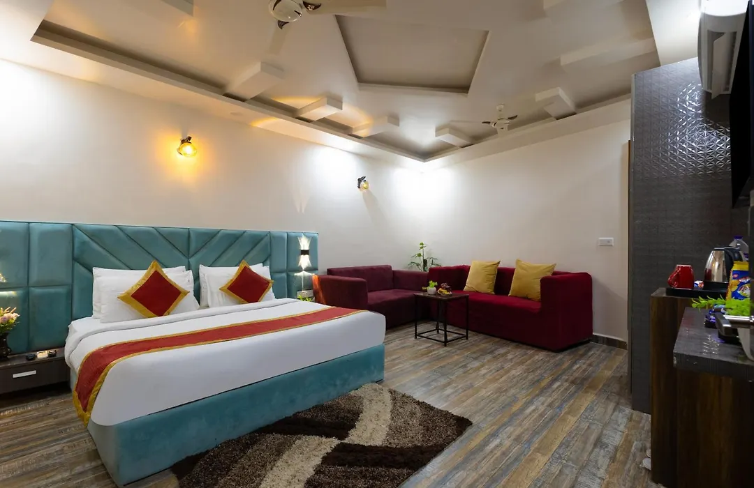 Sarla Hotel Inn - Opp Barclays 62-1