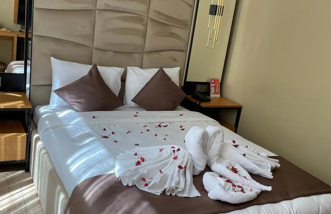 Berfinn Hotel Ortaköy-1