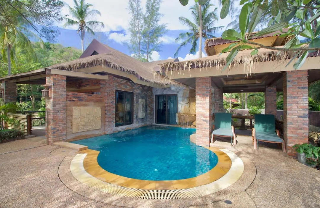 Hotel And Beach Bungalow At Lanta Resort-1