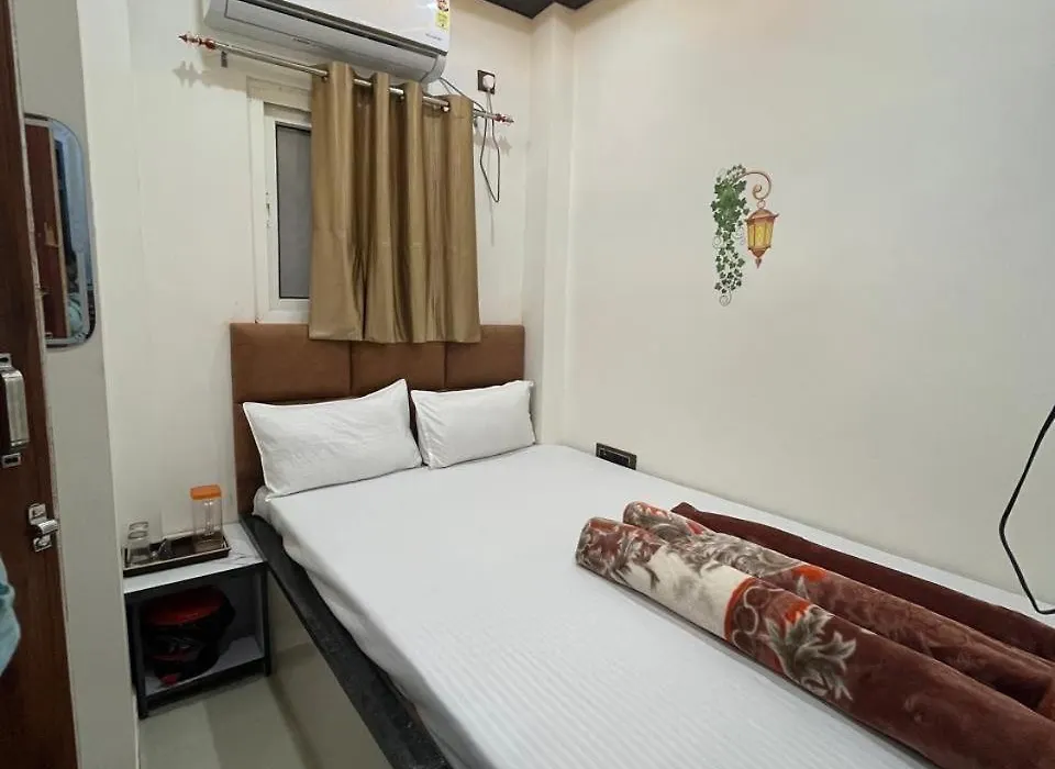 Neelkanth Pg House-1