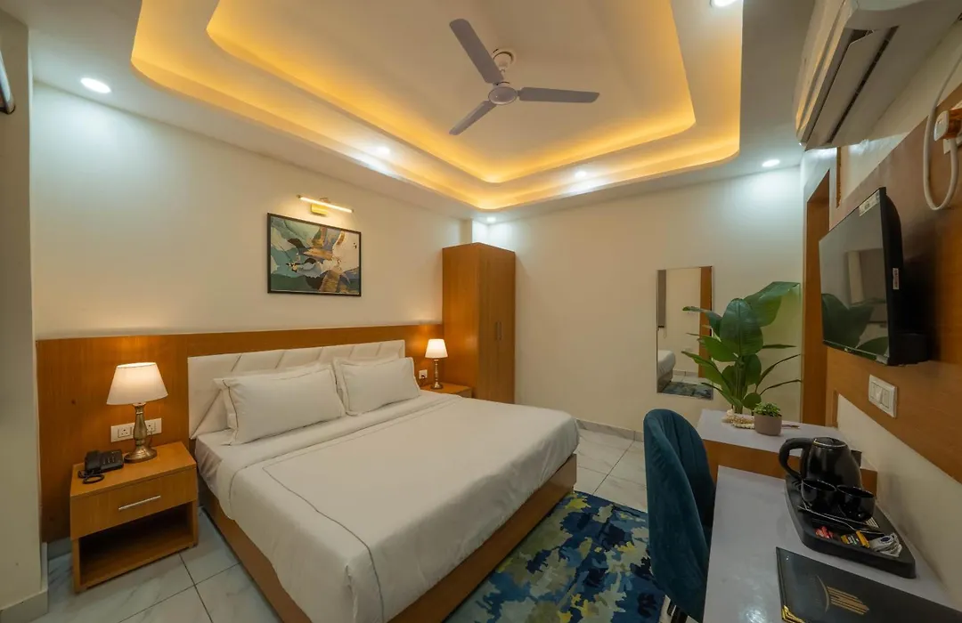 Krishna Abode By Perfect Stayz Near Prem Mandir With Parking-1