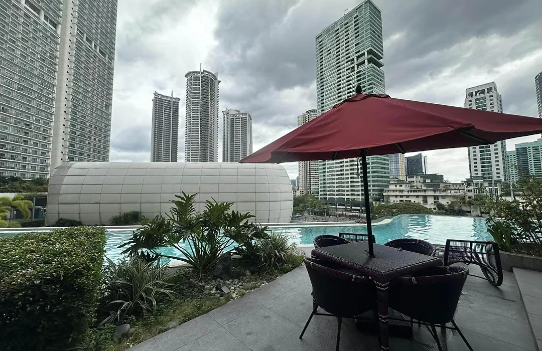 Amira Luxury At Novotel Suites Manila Near Makati And Bgc-1