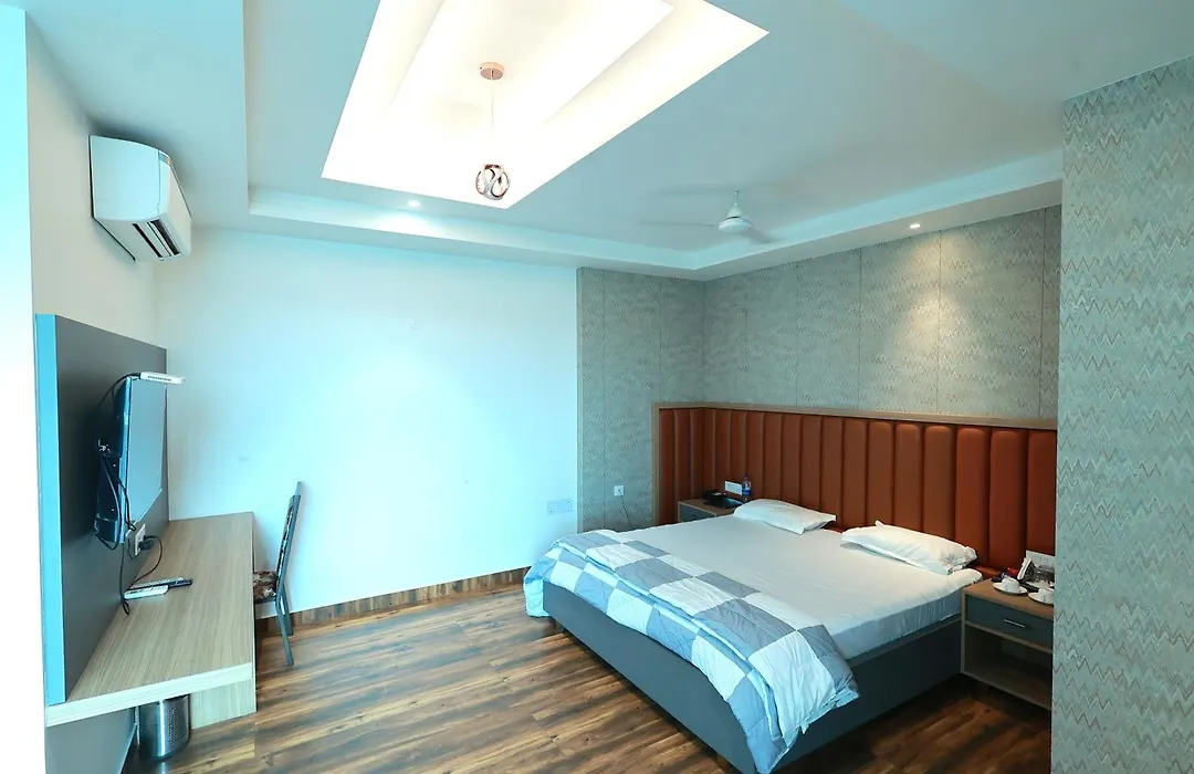 Punia Tower Hotel-1