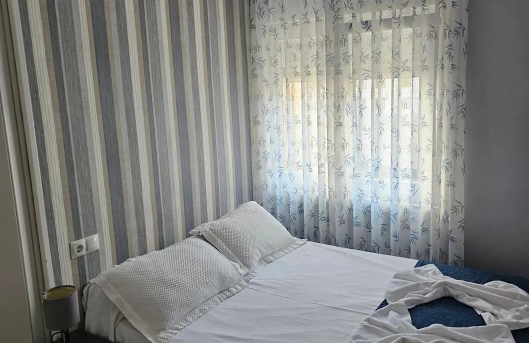 Hostal Foncalada-1