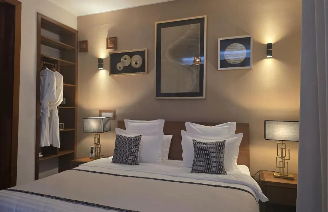 Andriana Luxury-1