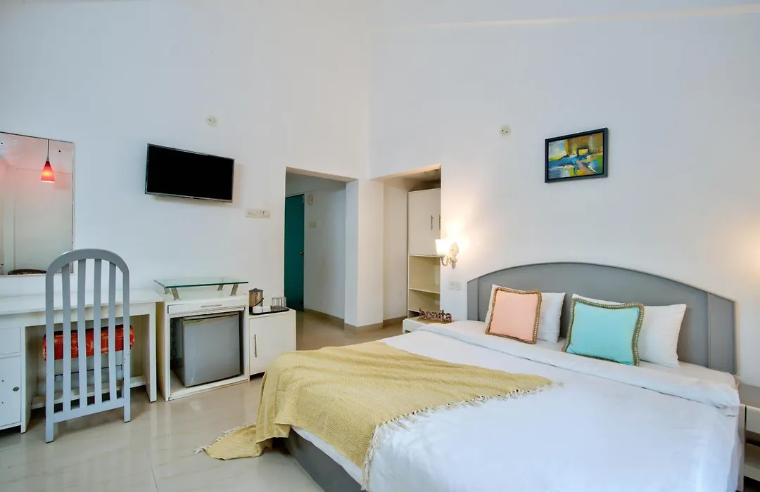 Hotel69 Calangute Goa-1