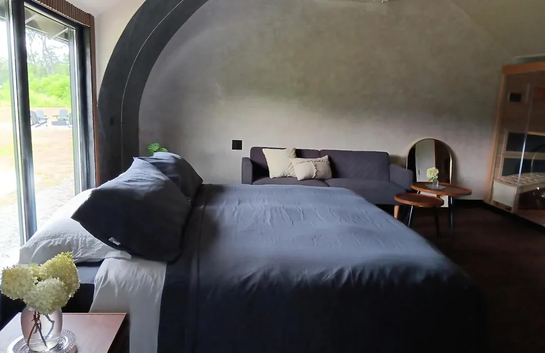 Emrose Luxury Cabins-1