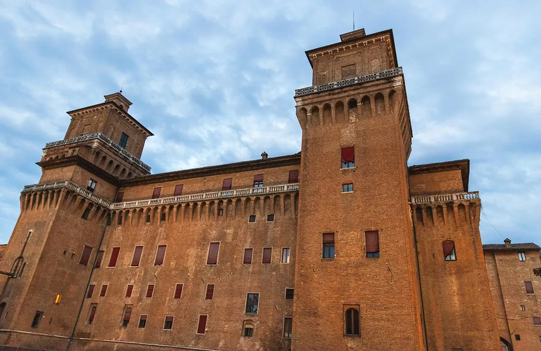 Hotel Ferrara-1