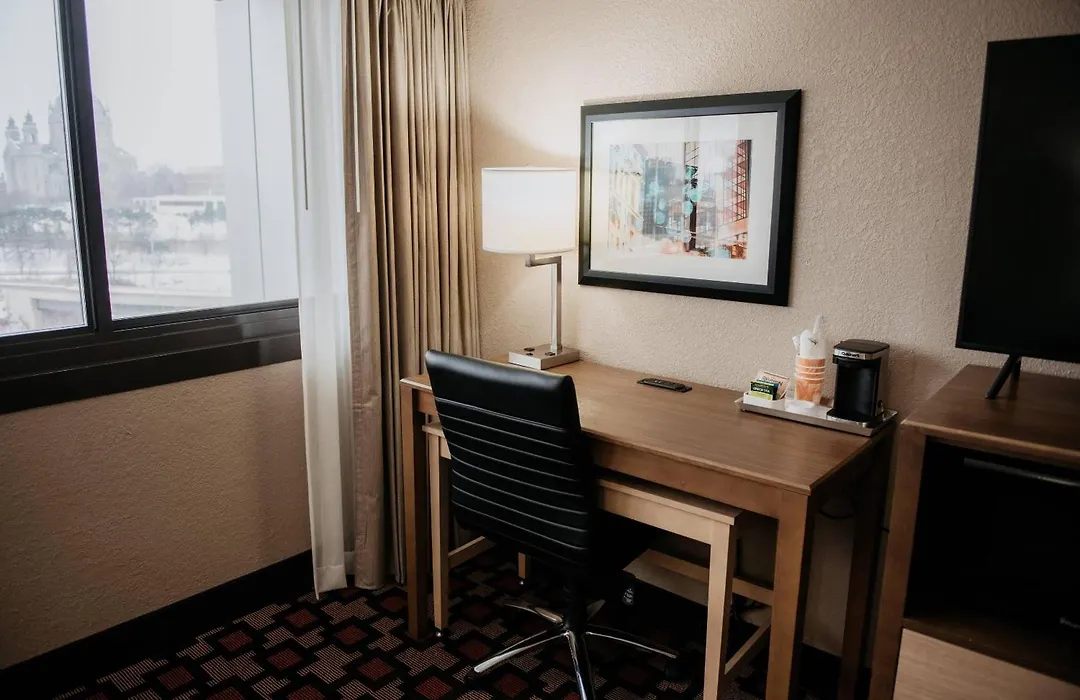 Radisson Hotel St Paul Downtown-1