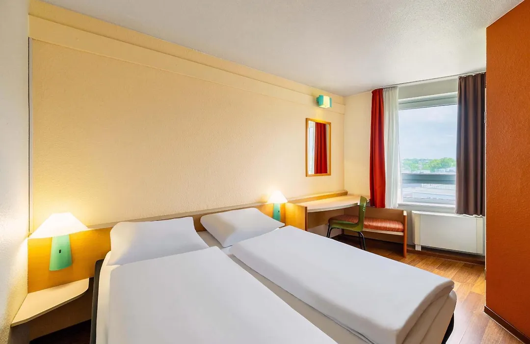 ibis Bochum Zentrum-1