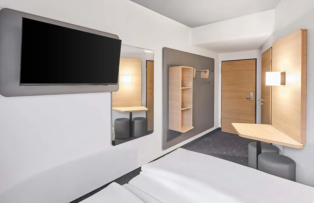 B&B Hotel Koeln-Messe-1