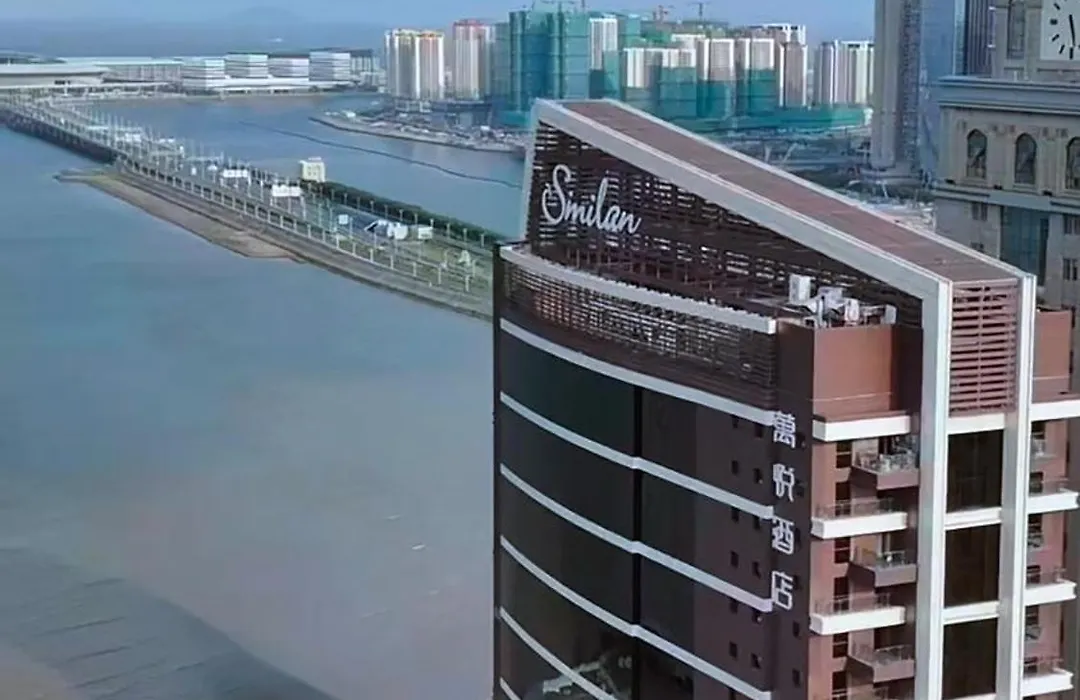 Similan Hotel Zhuhai-Gongbei Port High Speed Railway Station-1