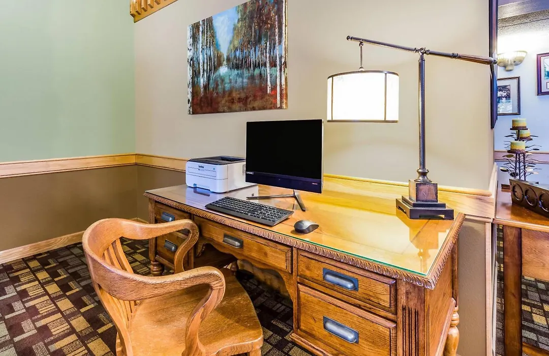 Americinn By Wyndham Hampton-1