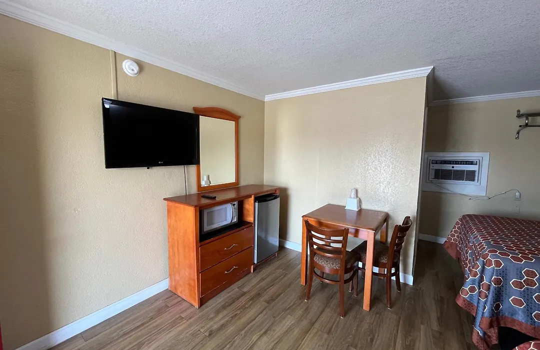 Economy Inn Express-1