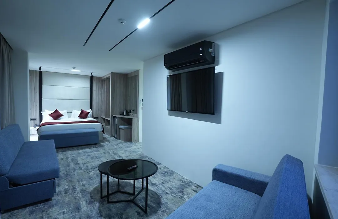 Roya Downtown Boutique Hotel-1