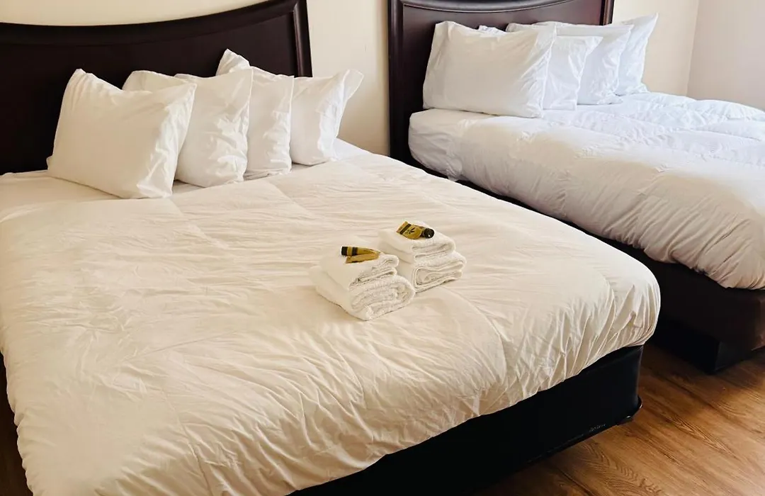 Riviera Hotel-1