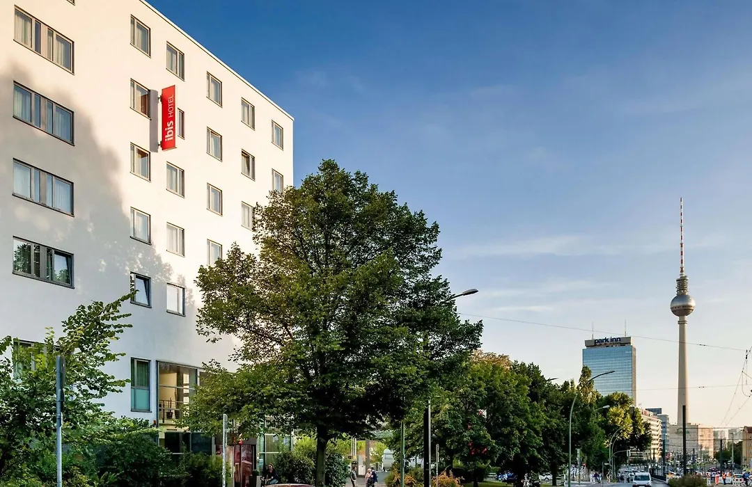 Ibis Berlin Mitte-1
