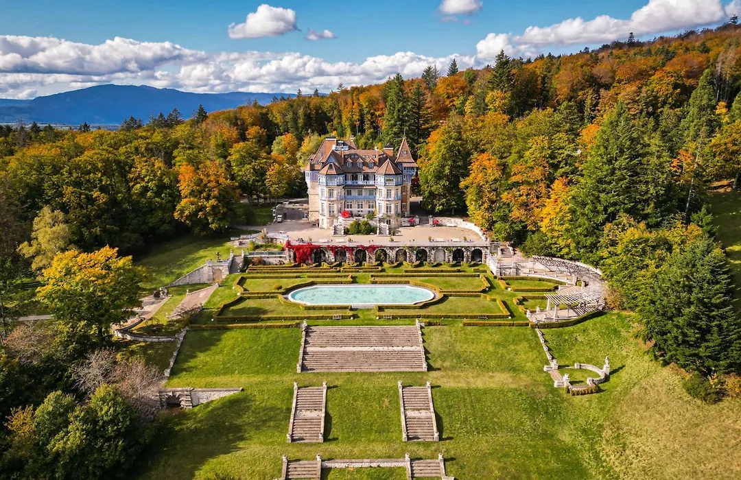 Chateau Des Avenieres-1